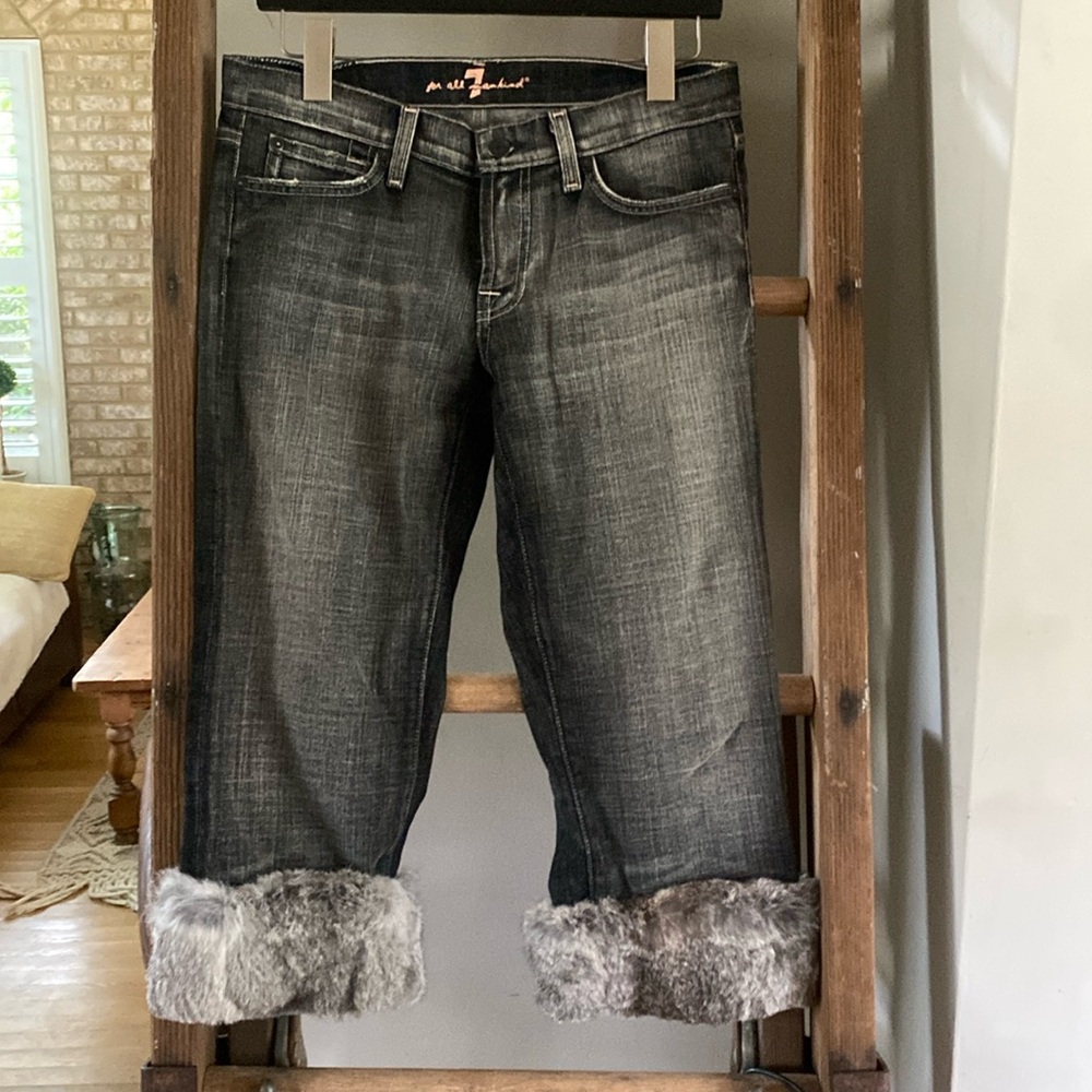 7 FOR ALL MANKIND FUR LINED CUFF JEANS CROP CAPRI 29